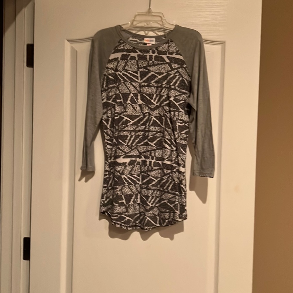 LulaRoe shirt